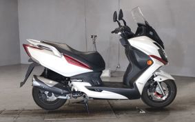 KYMCO  KYMCO G-DINK250 ..