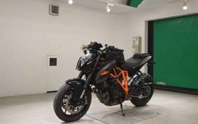 KTM 1290 SUPER DUKE R 2016