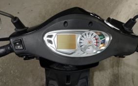 KYMCO GP125i ..