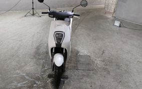 HONDA EM1 e: EF16