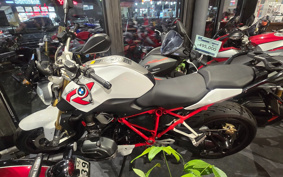 BMW R1200R 2015 0A04