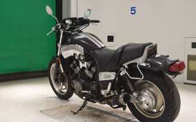 YAMAHA VMAX 2002