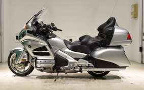 HONDA GL 1800 GOLD WING 2013 SC68