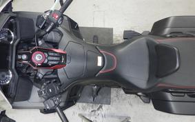 HONDA GL 1800 GOLD WING 2D SC79