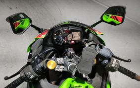 KAWASAKI NINJA ZX-25R ZX250E