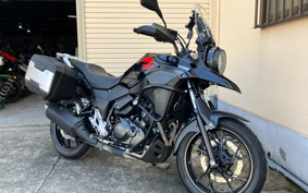 SUZUKI STROM 250 DS11A