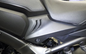 HONDA CB650R 2023 RH03