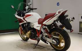 HONDA CB1300SB SUPER BOLDOR A 2006 SC54