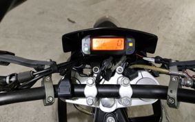 APRILIA SX 125 ..