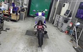 YAMAHA YZF-R125
