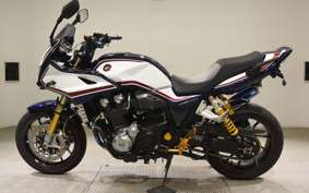 HONDA CB1300SB SUPER BOLDOR SP 2019 SC54