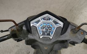 YAMAHA  CYGNUS  RAY ZR SE77