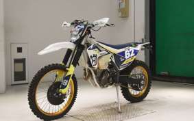 HUSQVARNA FE250