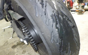 TRIUMPH STREET TRIPLE 85 2013