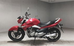 SUZUKI GSR250 GJ55D