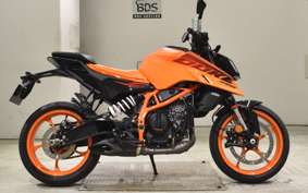 KTM 390 DUKE 2024