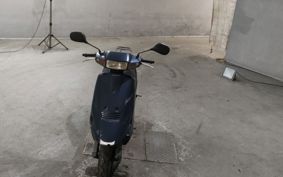 SUZUKI ADDRESS V100 CE13A