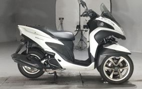 YAMAHA TRICITY 125 SE82J