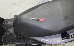 YAMAHA CYGNUS Griffus 2001 SEJ4J