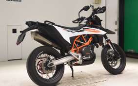 KTM 690 SMC R 2021