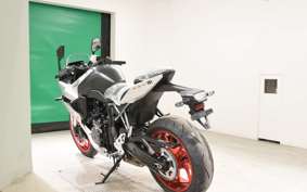 SUZUKI GSX-8R 2013 EM1AA