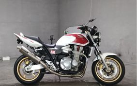 HONDA CB1300SF SUPER FOUR SC54