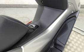 YAMAHA N-MAX SED6J