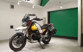 MOTO GUZZI V85 TT 2020