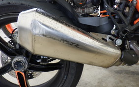 KTM 1290 SUPER DUKE R 2021