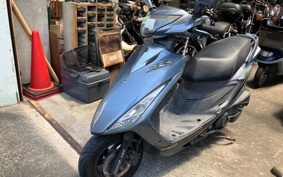 SUZUKI GSR125 UTD45