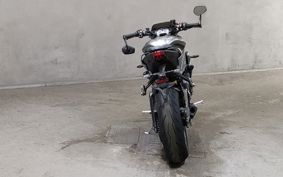 TRIUMPH  TRIUMPH  STREET  TRIPLE RS 2021 HDA554