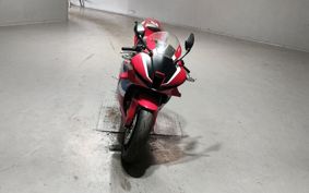 HONDA CBR600RR 2020 PC40