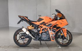 KTM 390 RC 2023 JYJ40