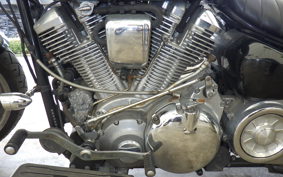 YAMAHA XV1600A ROADSTAR 1999