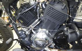 YAMAHA DRAGSTAR 400 2002 VH01J