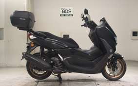YAMAHA N-MAX 2004 SEG6J