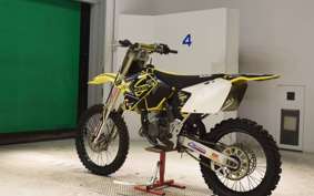 SUZUKI RM125