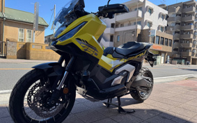 HONDA X-ADV 750 2025 RH21
