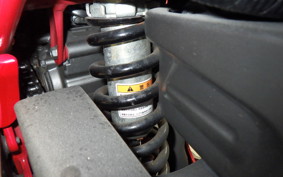 SUZUKI ｸﾞﾗﾃﾞｨｳｽ400 2016