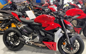 DUCATI  DUCATI  STREET  FIGHTER V2 2025 3F00