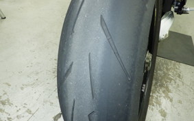 DUCATI STREETFIGHTER V4 S 2025