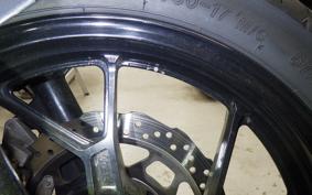 SUZUKI Vｽﾄﾛｰﾑ250A 2012