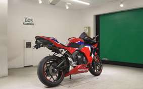 HONDA CBR600RR 2021