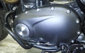 TRIUMPH STREET SCRAMBLER 2019