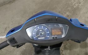 SUZUKI GSR125 UTD44