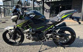 KAWASAKI Z400 2023 EX400L