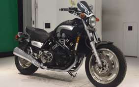 YAMAHA VMAX 2001
