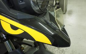 SUZUKI Vｽﾄﾛｰﾑ250