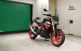 BMW G310R 2024