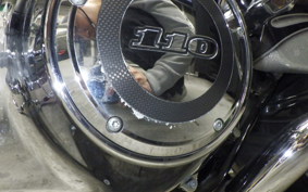 HARLEY FLHXSE 1800CVO 2015